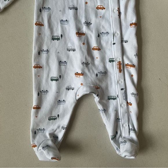 Nordstrom Baby White Baby One Piece with Vehicle Print Newborn - Picture 4 of 7